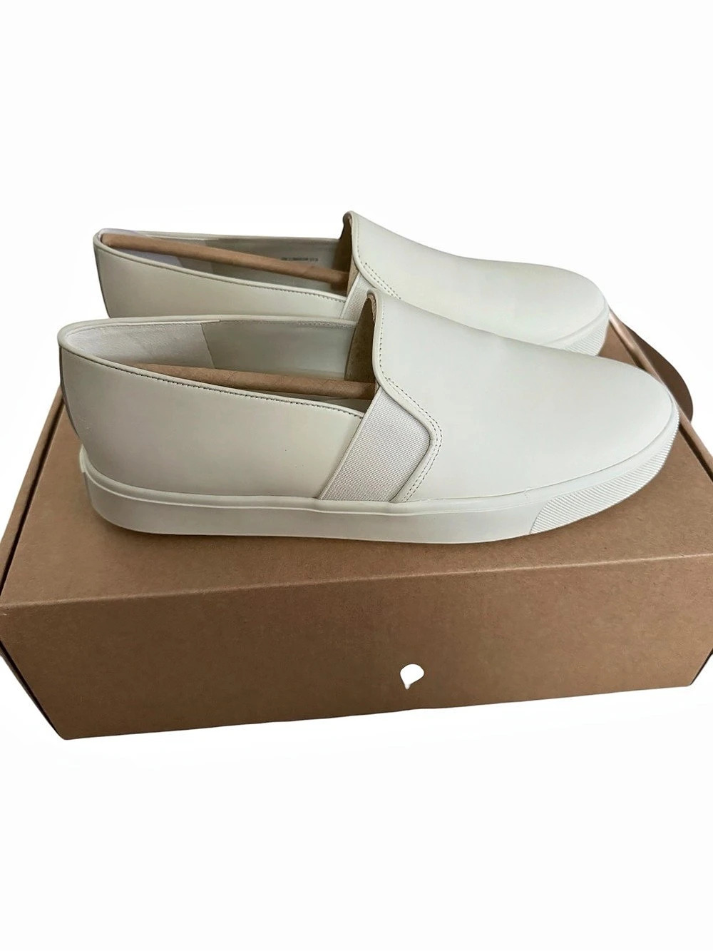 Vince Blair-12 Slip-On Sneakers in White US 7.5 M NWT